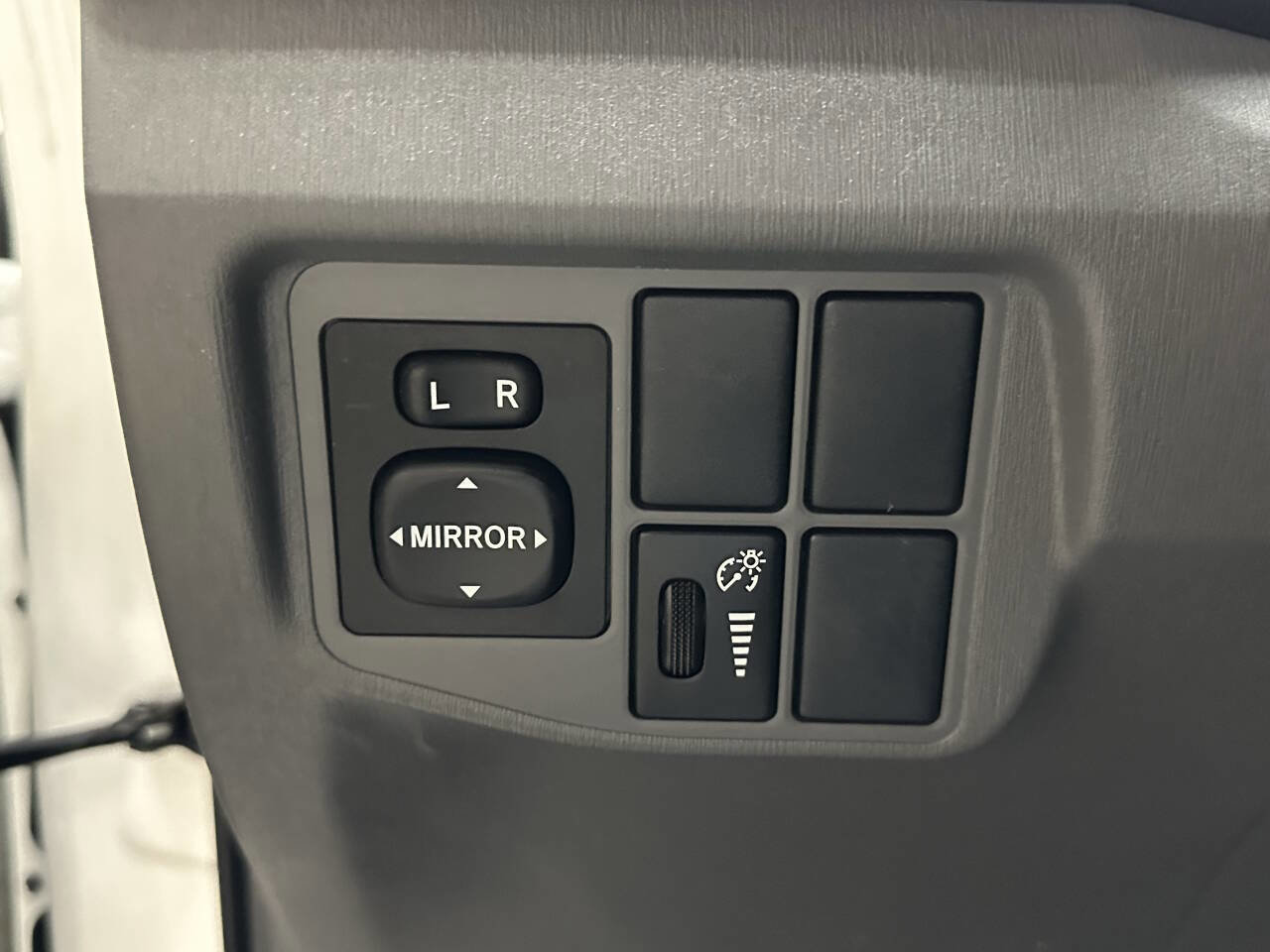 Used 2010 Toyota Prius image 25