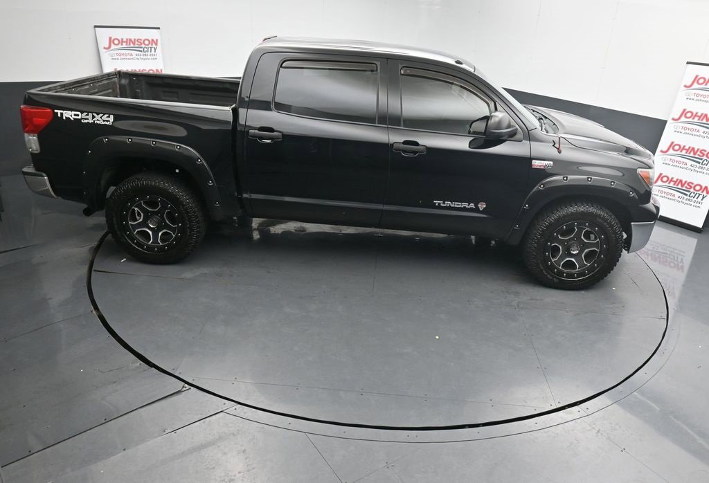 Used 2011 Toyota Tundra 4x4 CrewMax image 35