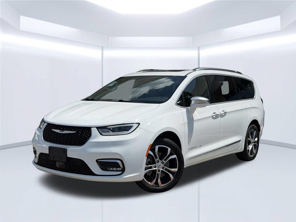 Used 2021 Chrysler Pacifica Pinnacle