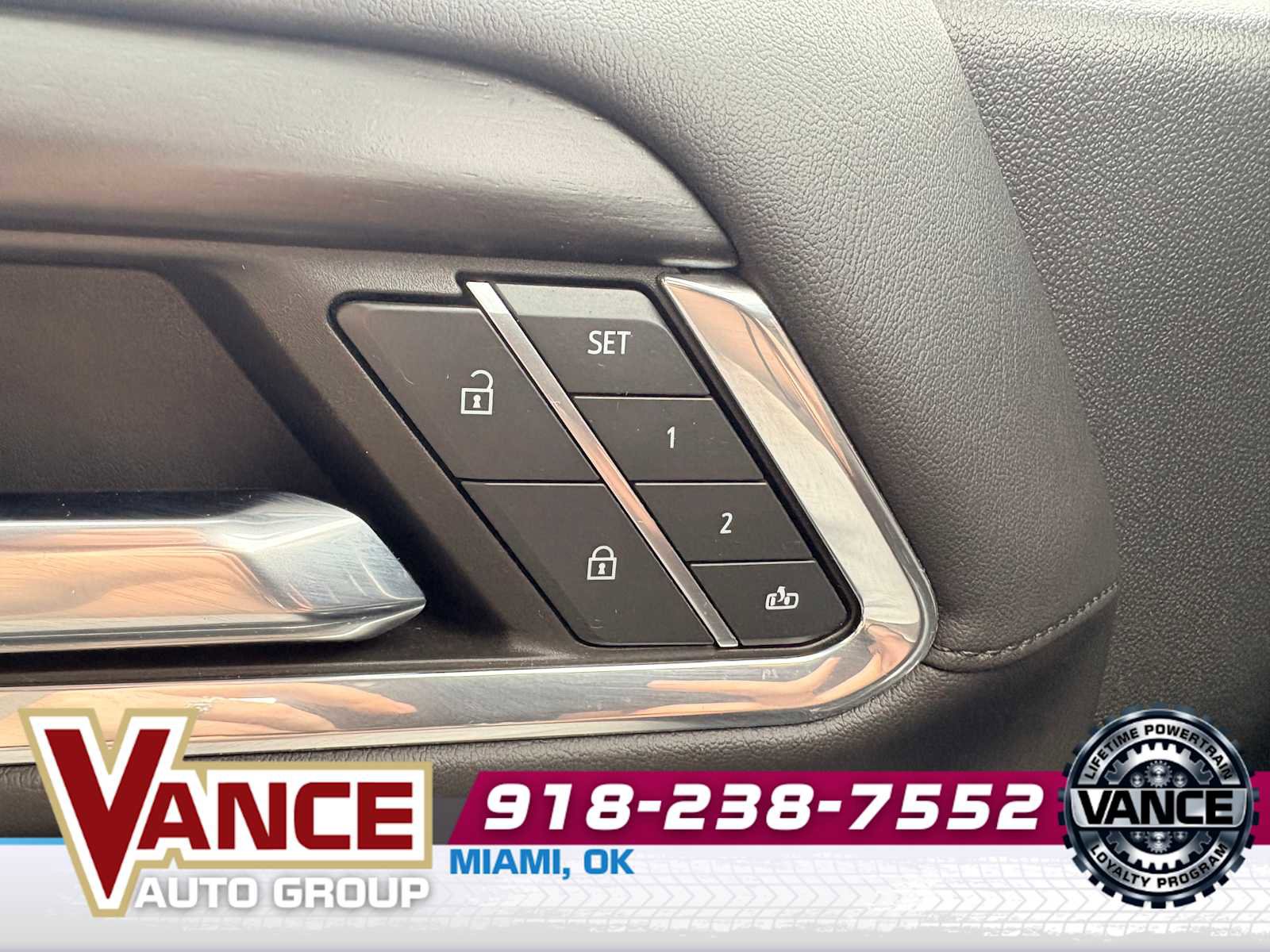 Used 2024 GMC Sierra 1500 Denali w/ Denali Reserve Package AWD/4WD image 32