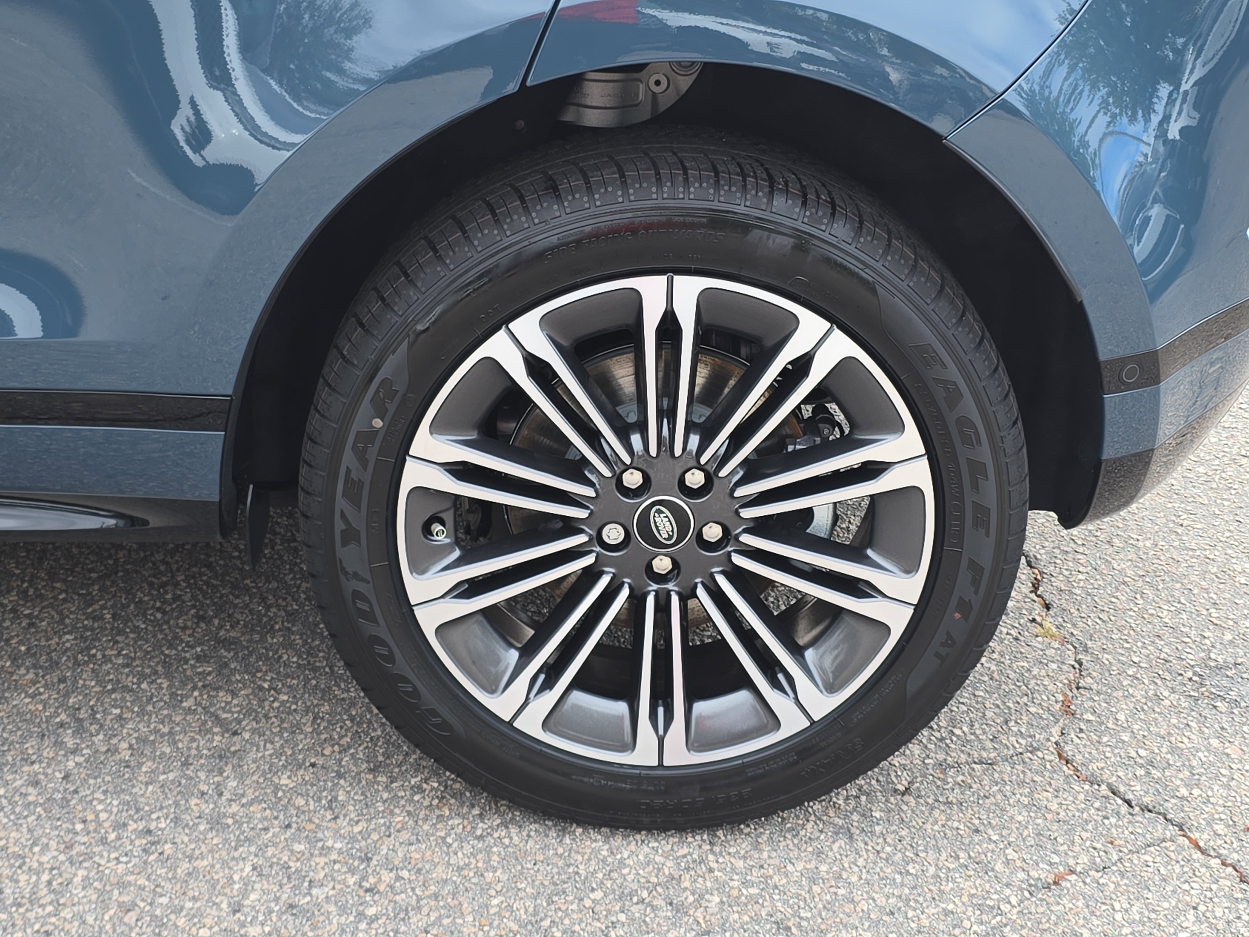 New 2026 Land Rover Range Rover Evoque Dynamic SE image 34