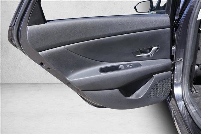 Certified 2021 Hyundai Elantra SEL FWD image 20