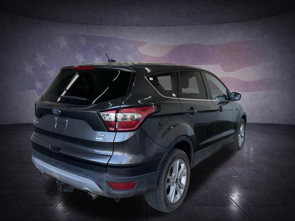Used 2017 Ford Escape SE AWD/4WD image 5