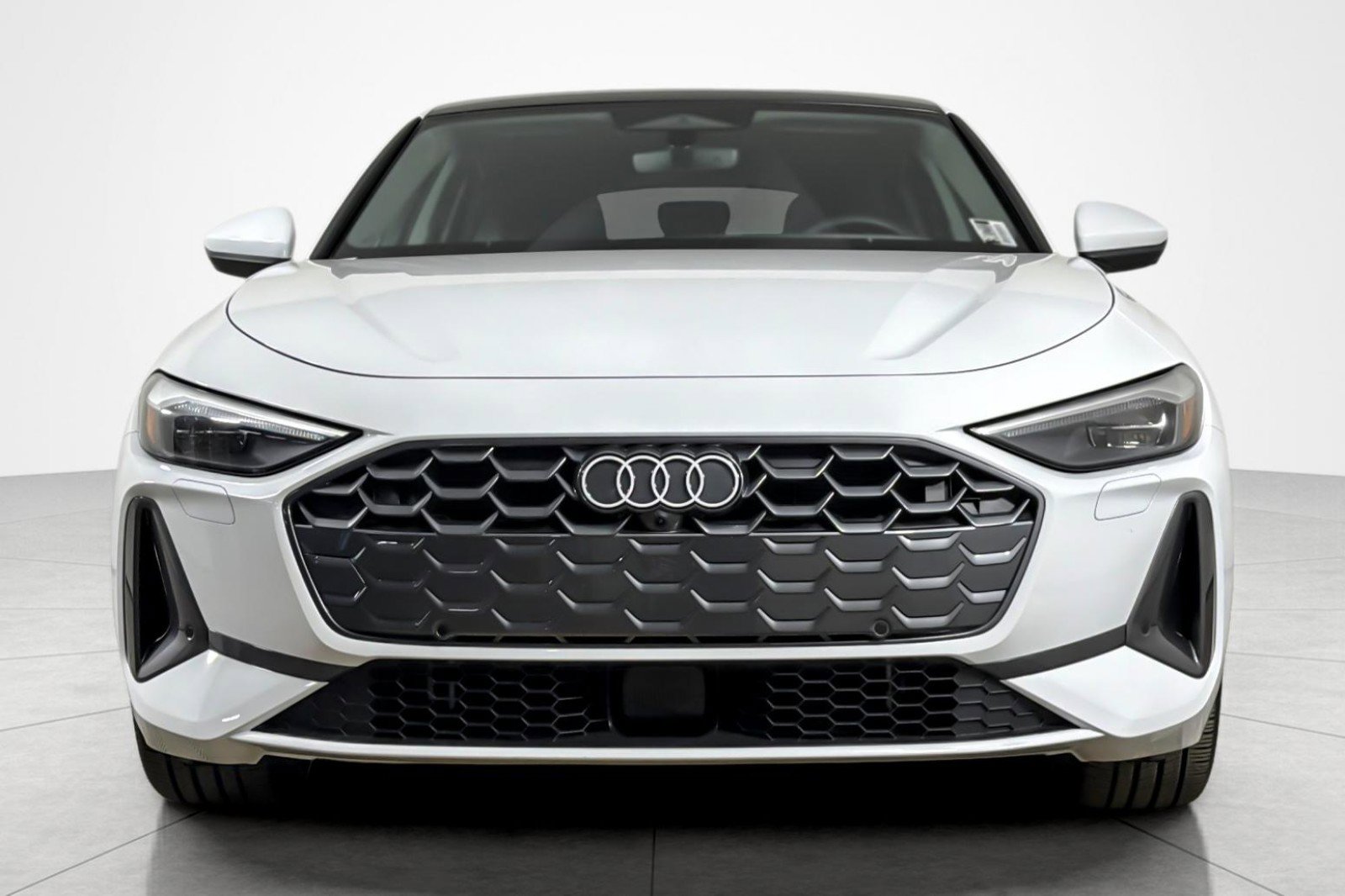 Used 2025 Audi A5 2.0T Premium w/ Convenience Package AWD/4WD image 8