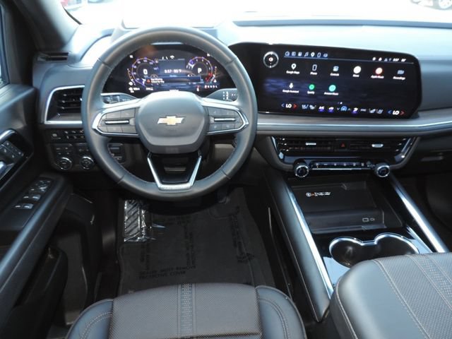 Used 2025 Chevrolet Tahoe High Country AWD/4WD image 27