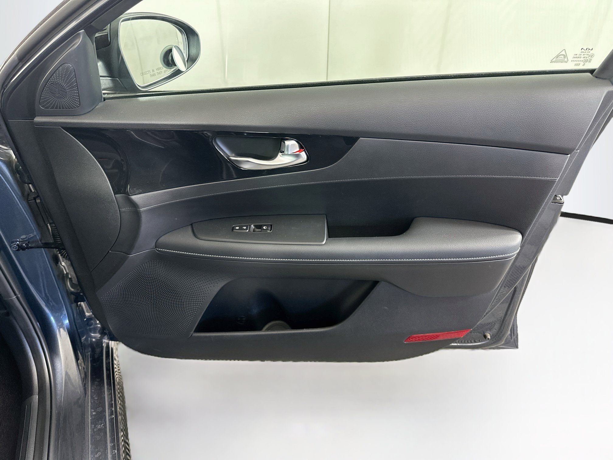 Used 2024 Kia Forte GT-Line FWD image 31