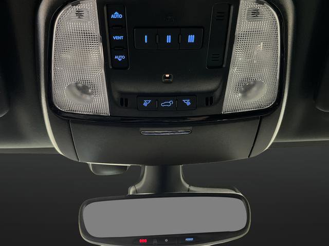 Certified 2025 Dodge Durango R/T image 29