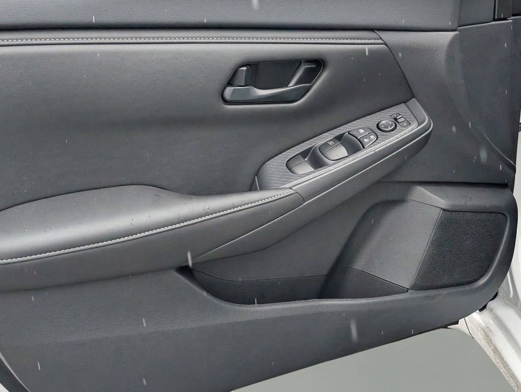 New 2025 Nissan Sentra S FWD image 15