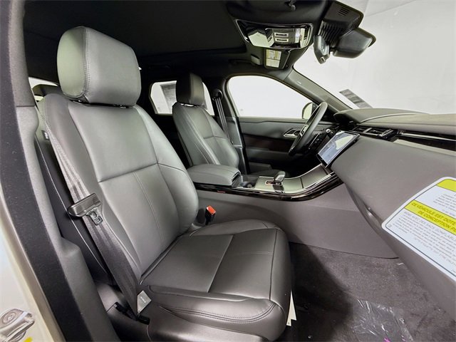 New 2026 Land Rover Range Rover Velar Dynamic SE image 30