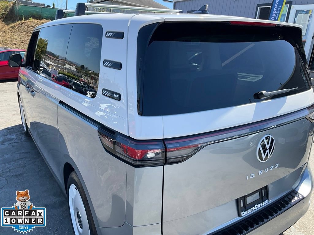 Used 2025 Volkswagen ID. Buzz 1st Edition AWD/4WD image 92