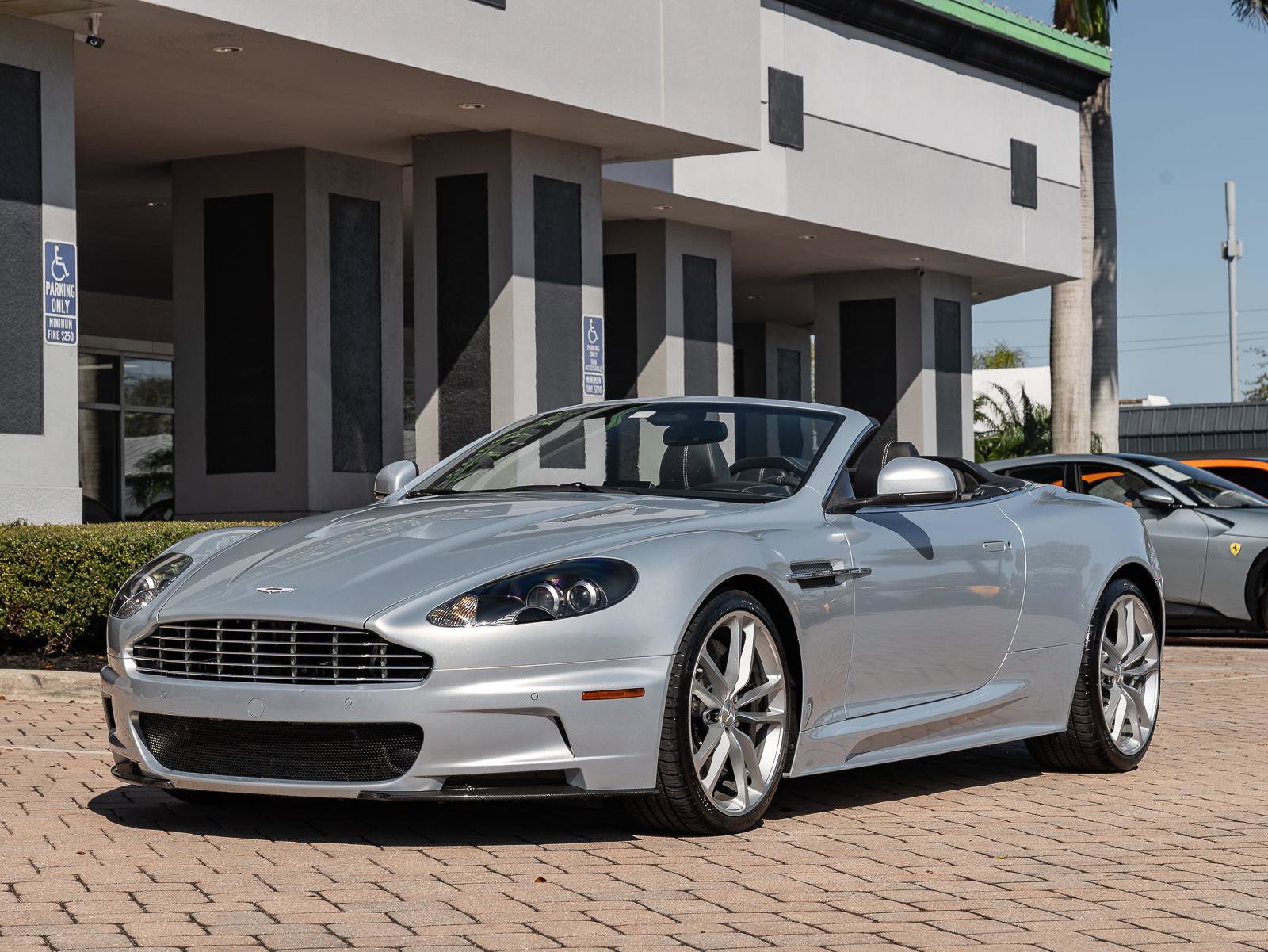 Used 2010 Aston Martin DBS Volante image 21