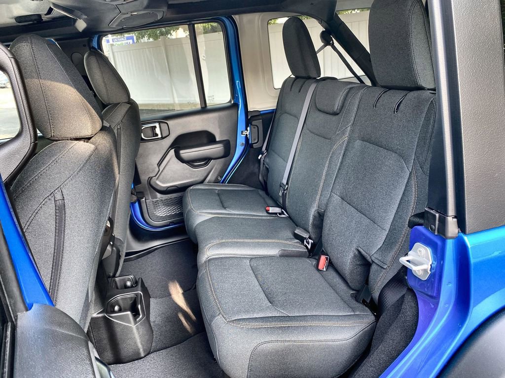 New 2025 Jeep Wrangler Sport S image 21