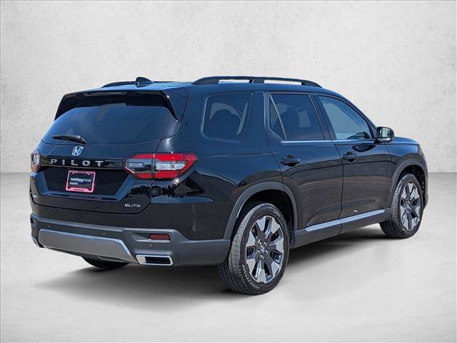 New 2026 Honda Pilot Elite image 2