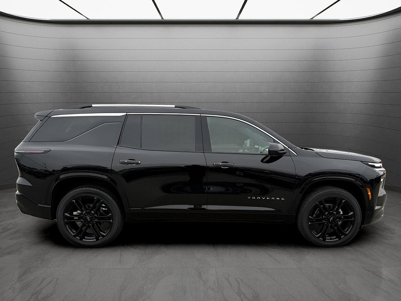 New 2026 Chevrolet Traverse High Country w/ LPO, Floor Liner Package FWD image 6