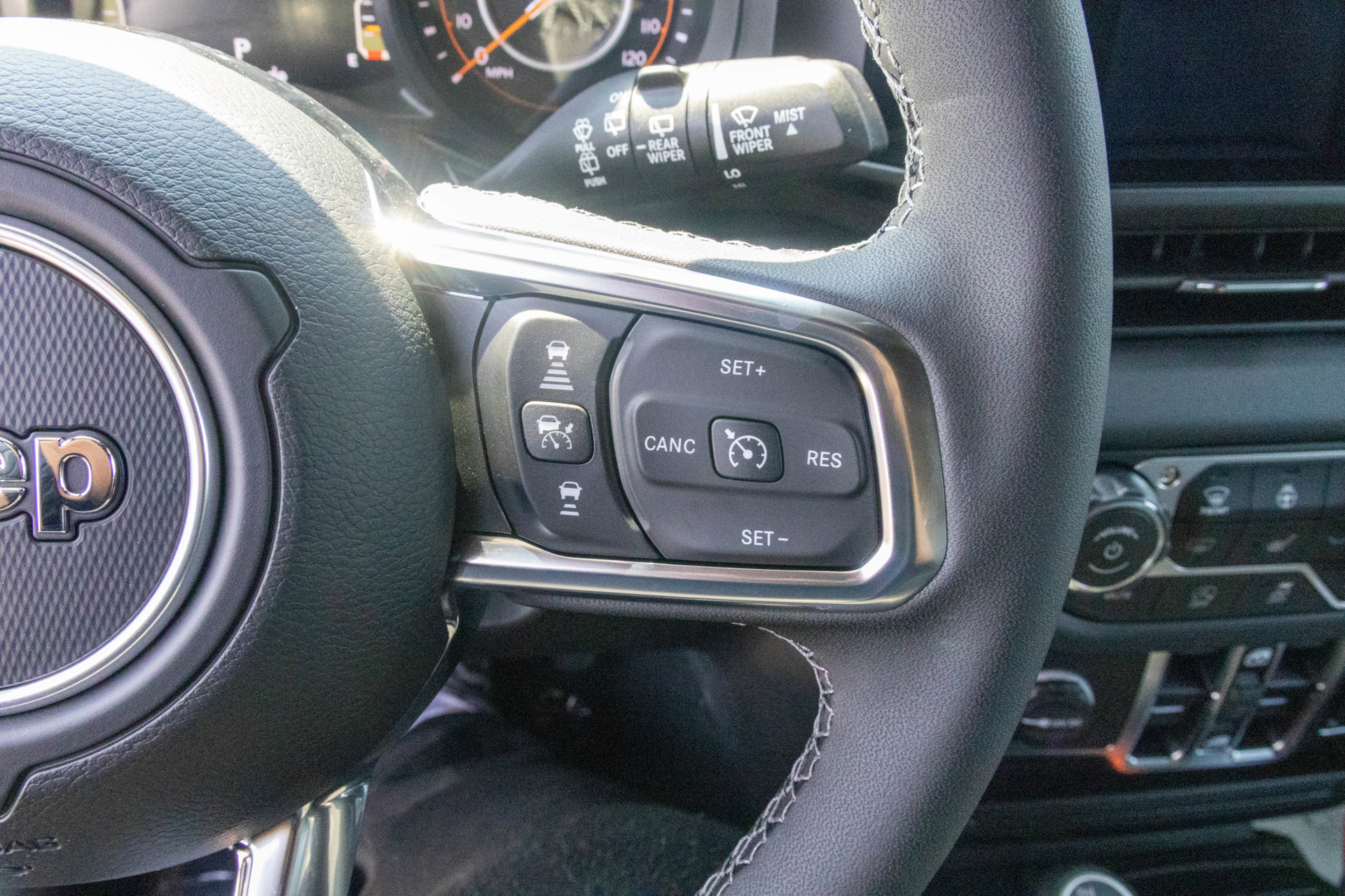 New 2027 Jeep Wrangler Unlimited Sahara AWD/4WD image 27