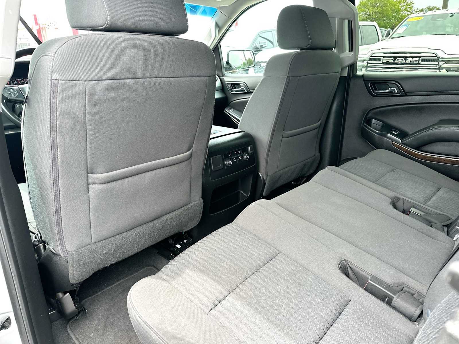 Used 2020 Chevrolet Tahoe LS w/ Skid Plate Package AWD/4WD image 24