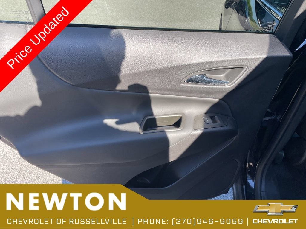 Used 2024 Chevrolet Equinox LT w/ LPO, Floor Liner Package FWD image 36