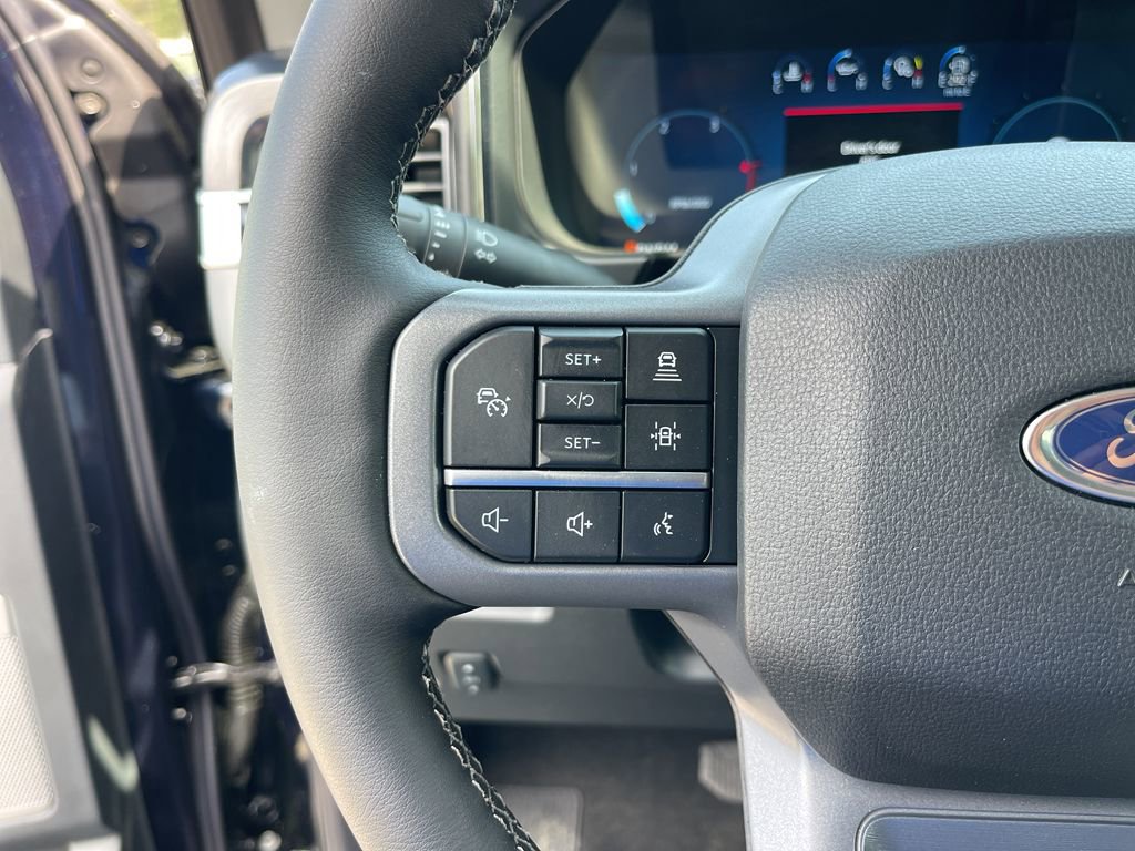New 2025 Ford F350 Lariat w/ Lariat Ultimate Package image 15