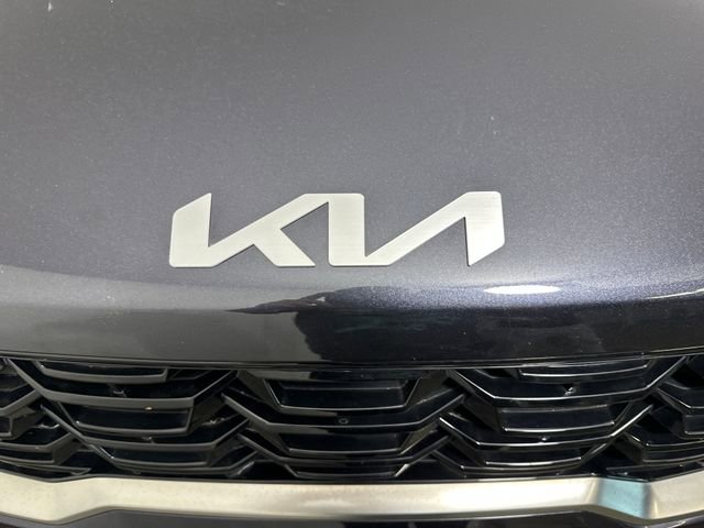 Used 2025 Kia Sorento S w/ Panoramic Sunroof Package image 9
