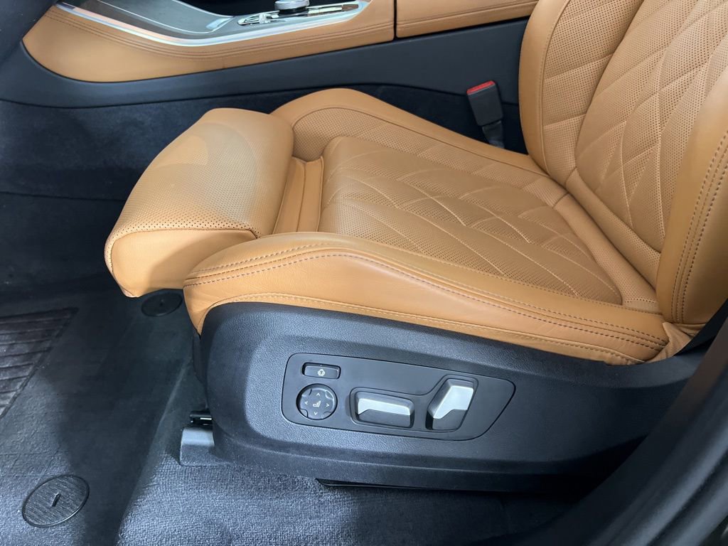 Certified 2024 BMW X5 xDrive40i w/ Premium Package image 16