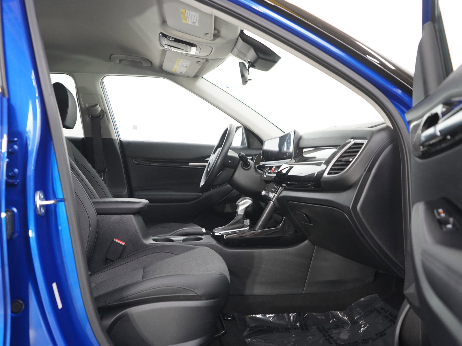 Used 2024 Kia Seltos S AWD/4WD image 12
