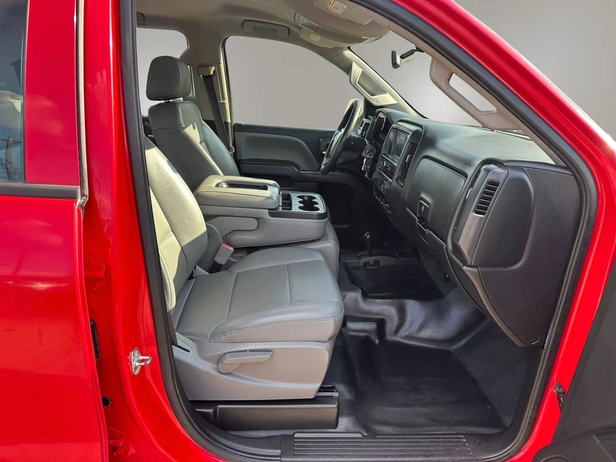 Used 2017 Chevrolet Silverado 2500 W/T AWD/4WD image 6