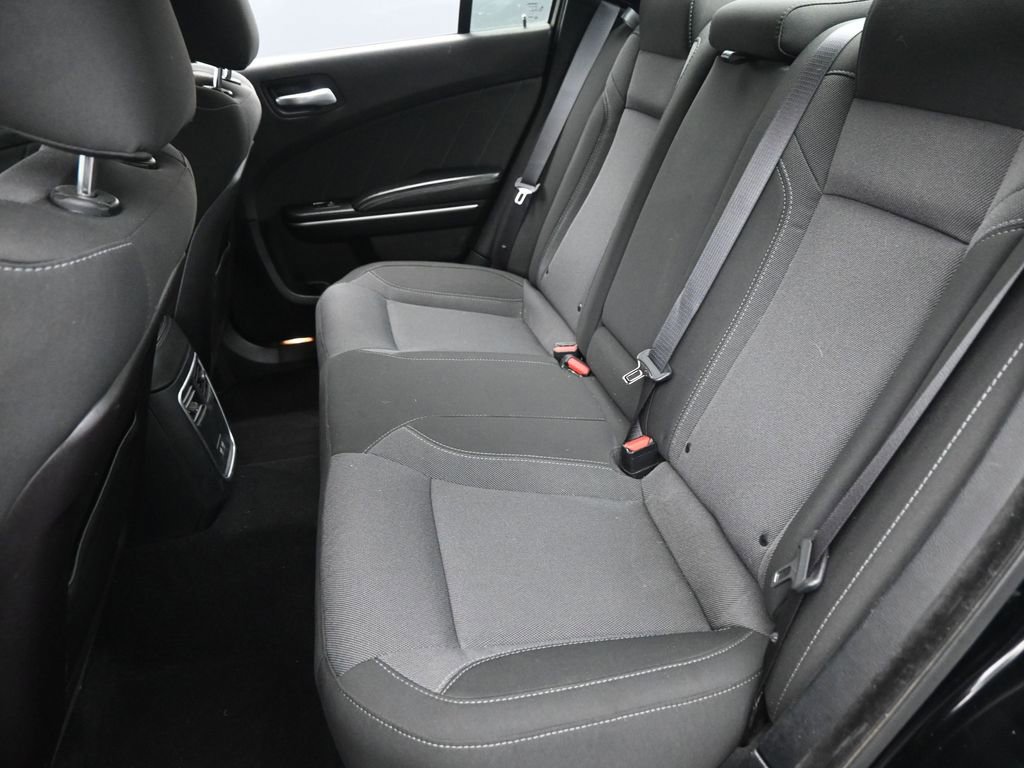 Used 2019 Dodge Charger SXT image 25