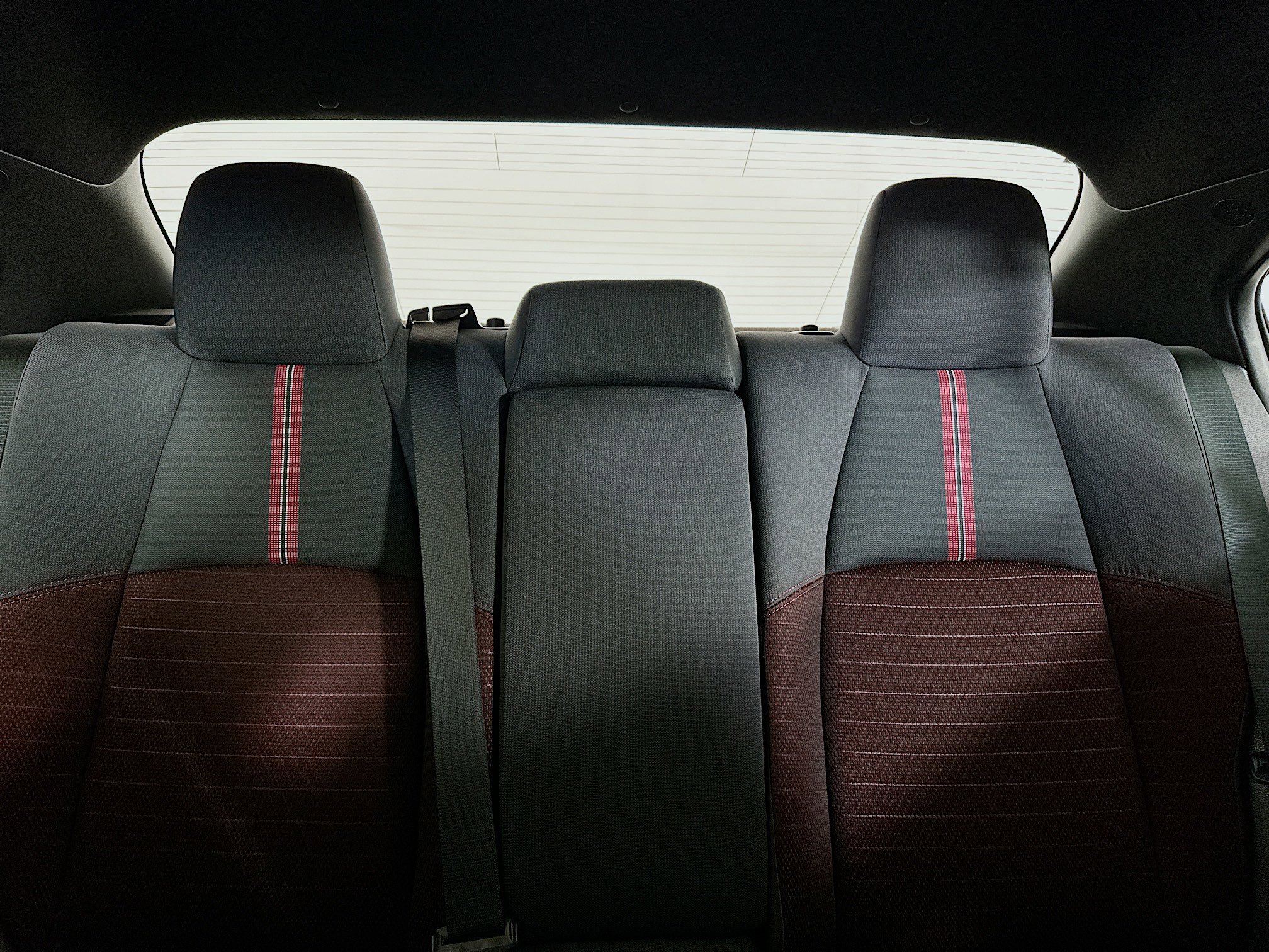 Used 2025 Toyota Corolla SE image 29