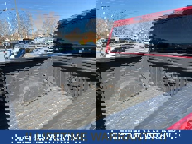 Used 2022 Chevrolet Silverado 1500 RST image 5