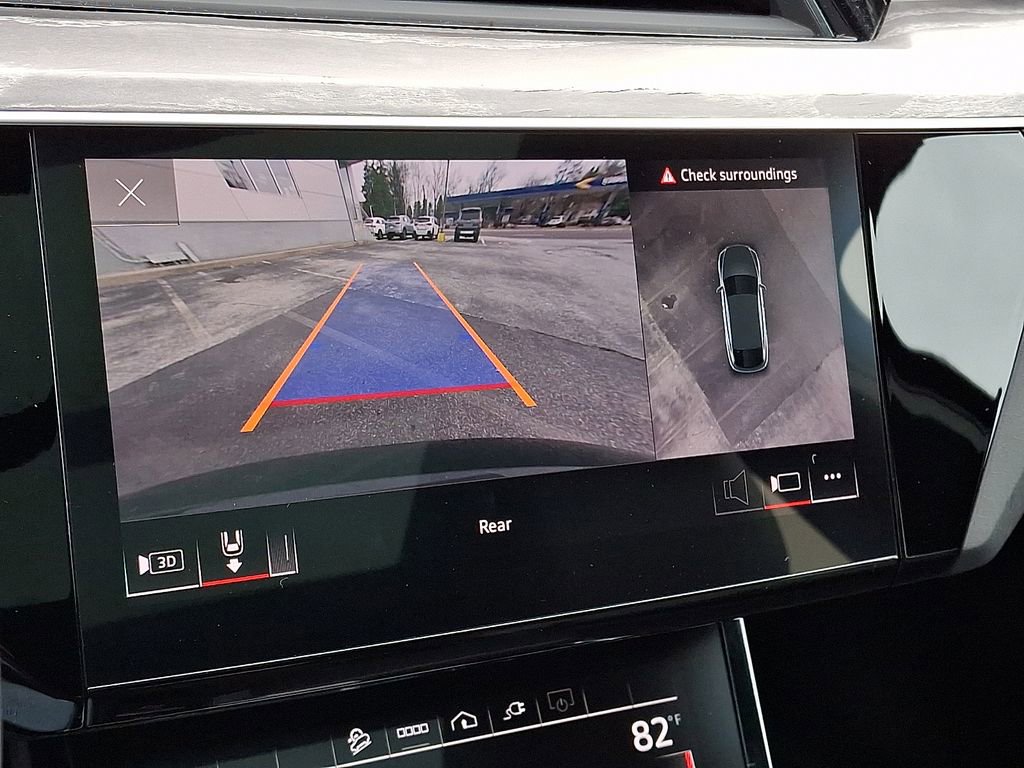 Used 2023 Audi e-tron Premium Plus w/ Premium Plus Package image 20