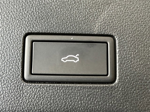 New 2026 Volkswagen Atlas Cross Sport SEL image 6