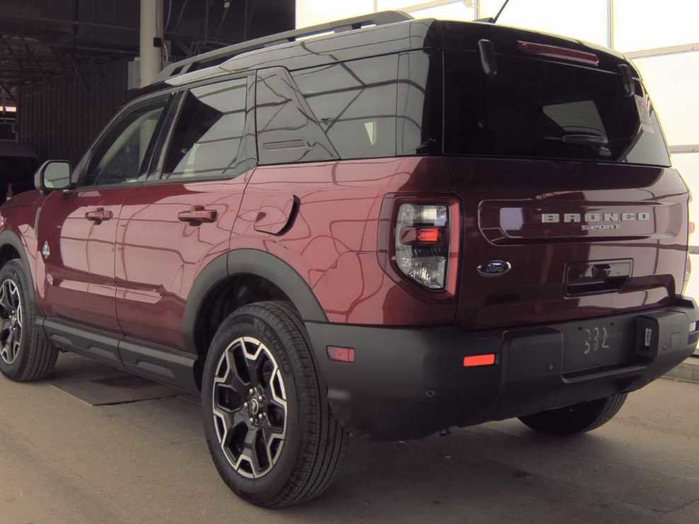 Used 2025 Ford Bronco Sport Outer Banks w/ Outer Banks Tech Package+ image 8