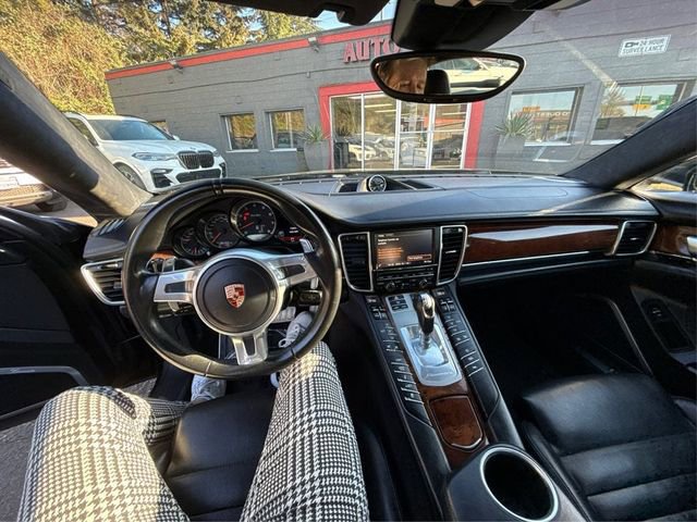 Used 2014 Porsche Panamera Turbo image 26