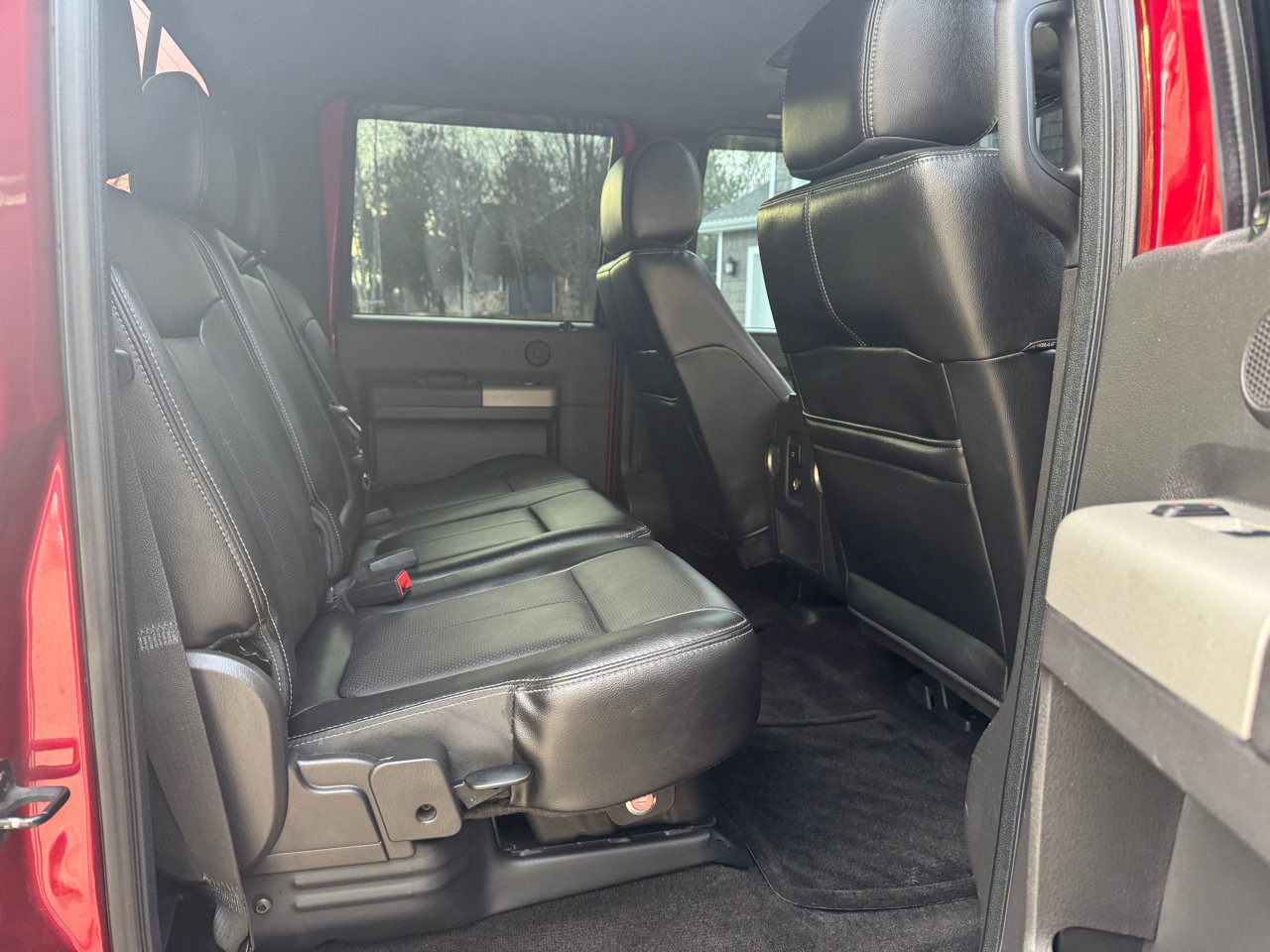 Used 2015 Ford F350 XLT w/ XLT Premium Package image 23