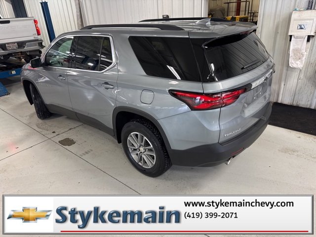 Used 2023 Chevrolet Traverse LT image 10