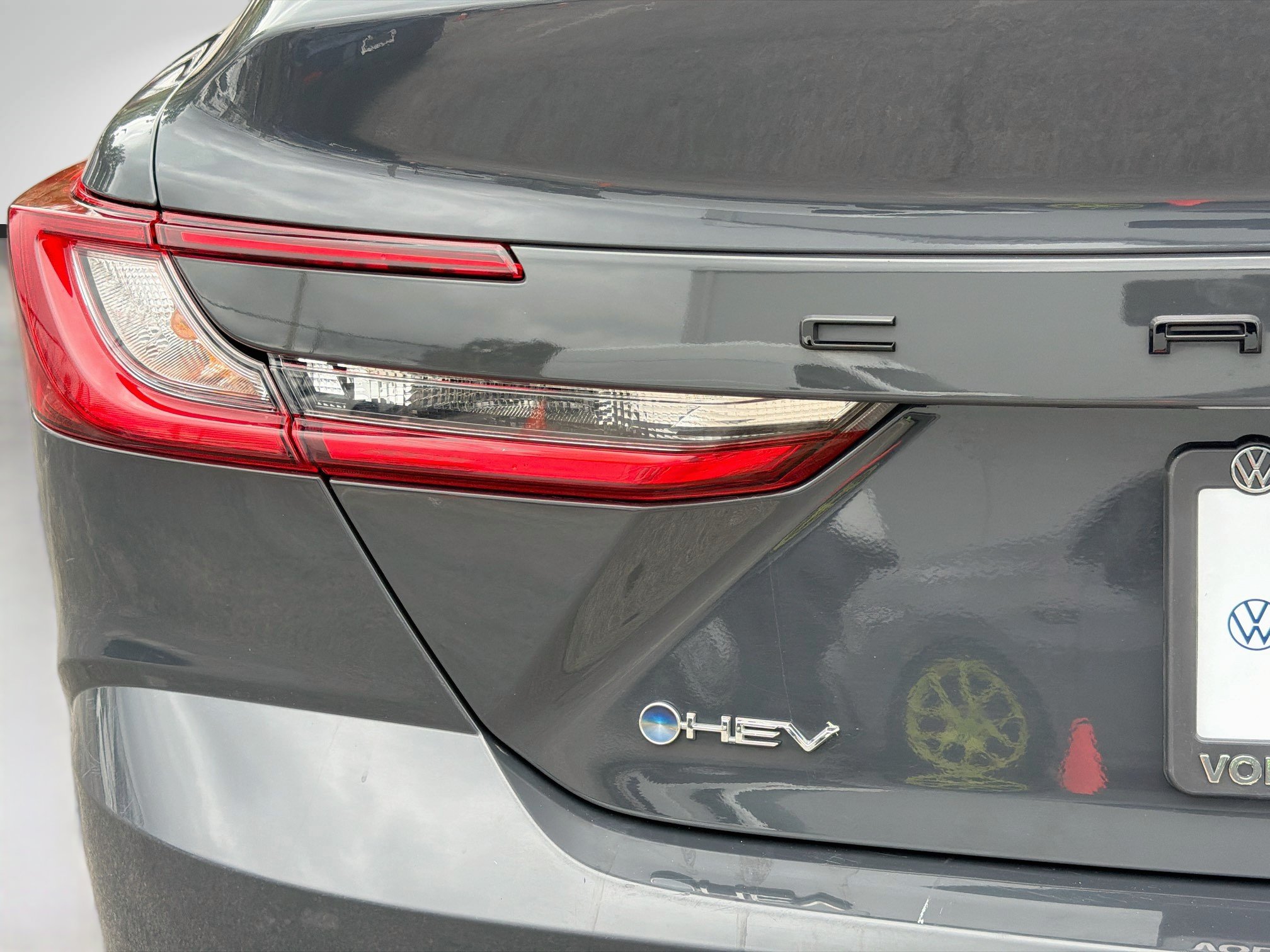 Used 2025 Toyota Camry SE FWD image 10