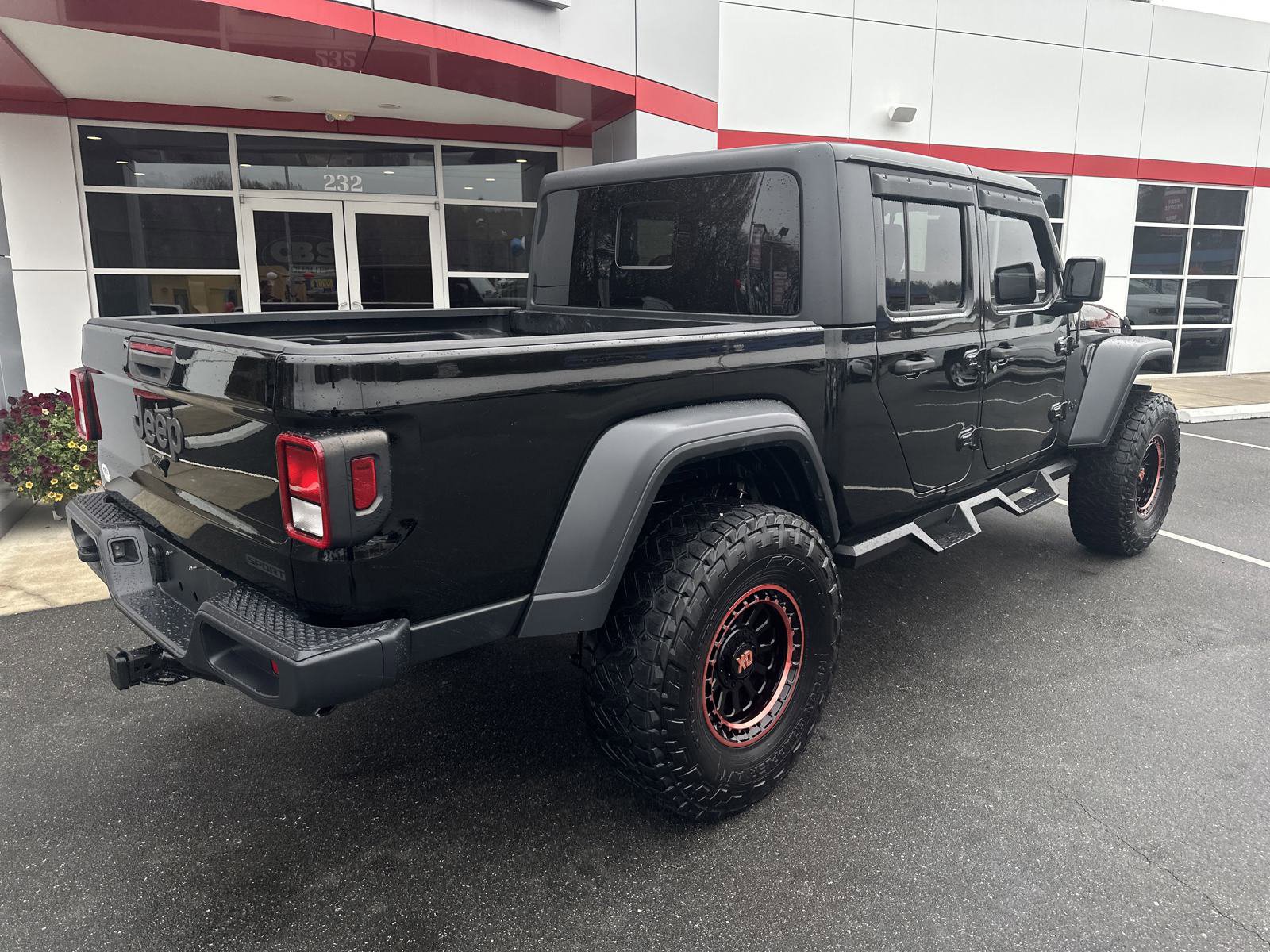 Used 2020 Jeep Gladiator Sport w/ Quick Order Package 24S image 8