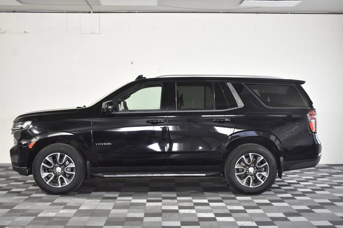 Used 2021 Chevrolet Tahoe LT w/ Luxury Package AWD/4WD image 2