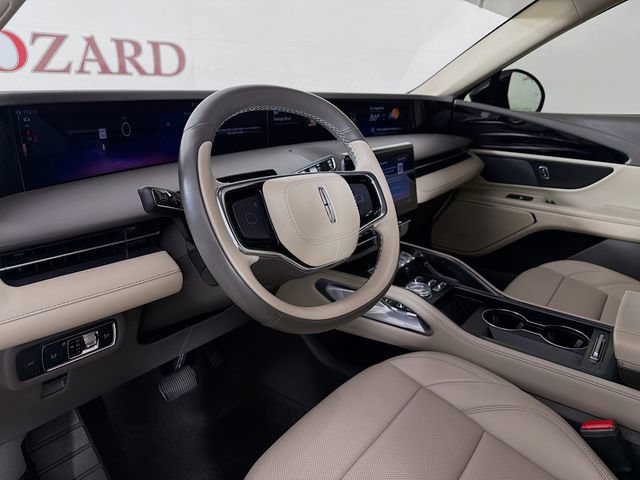 Certified 2024 Lincoln Nautilus Premier AWD/4WD image 11