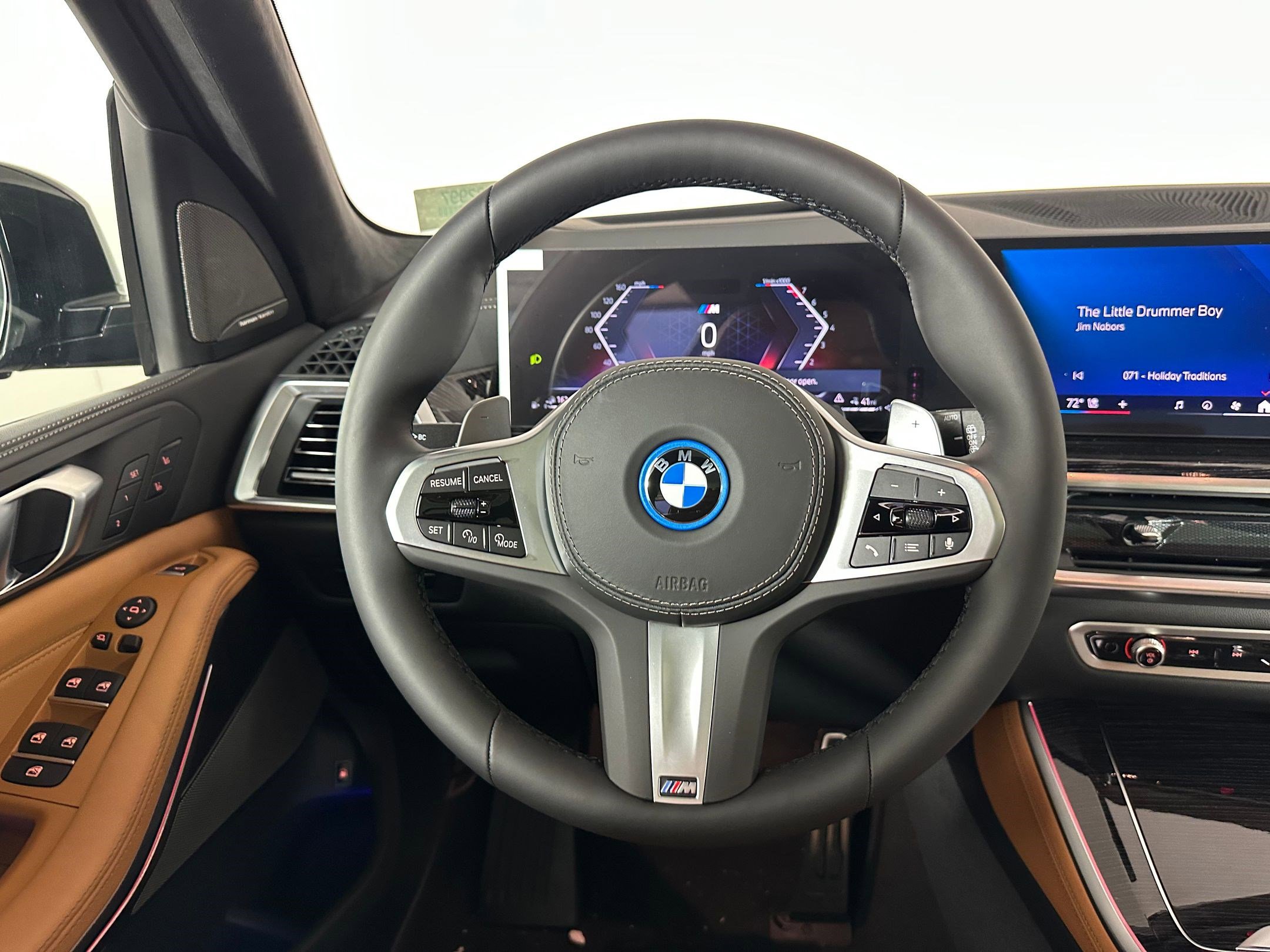 New 2026 BMW X5 xDrive50e w/ Executive Package image 13