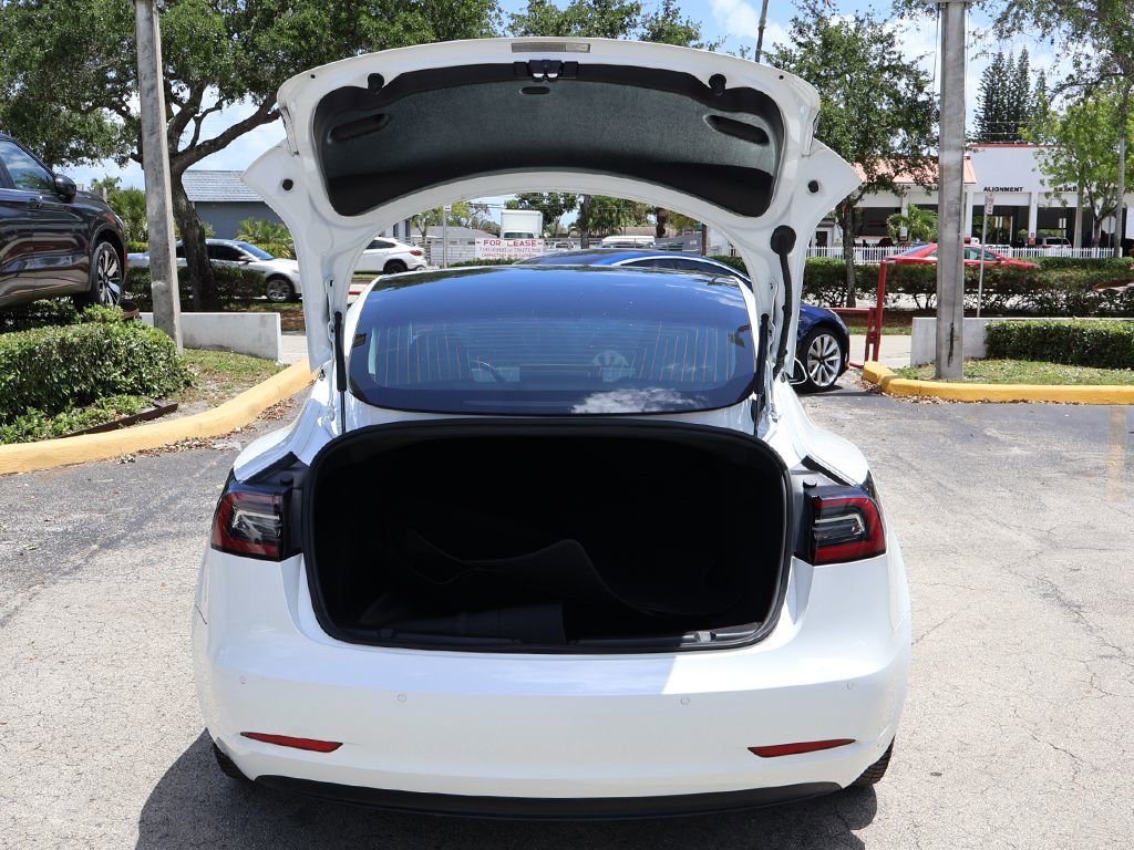 Used 2018 Tesla Model 3 Long Range AWD/4WD image 19