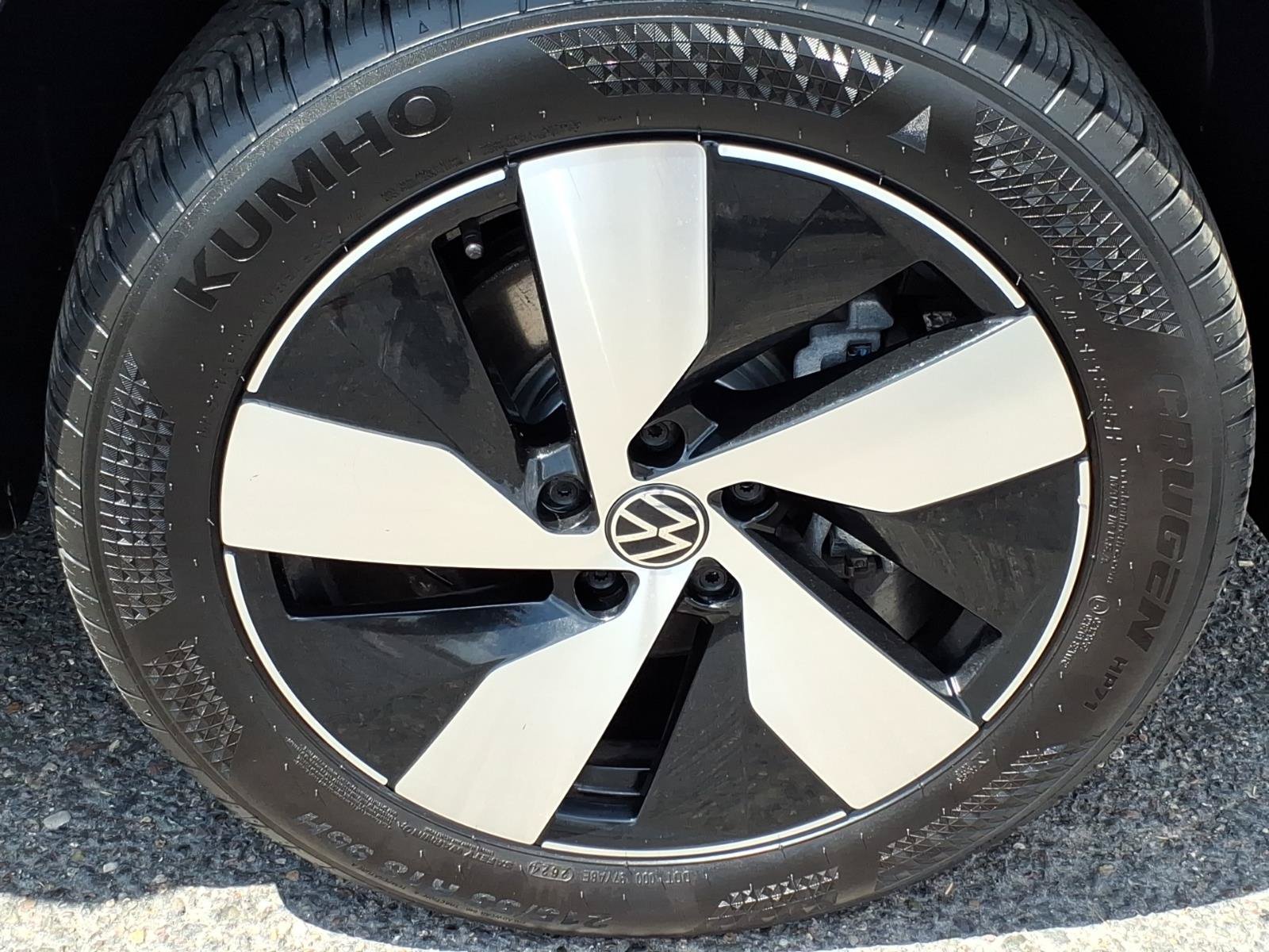 Certified 2024 Volkswagen Taos S AWD/4WD image 9
