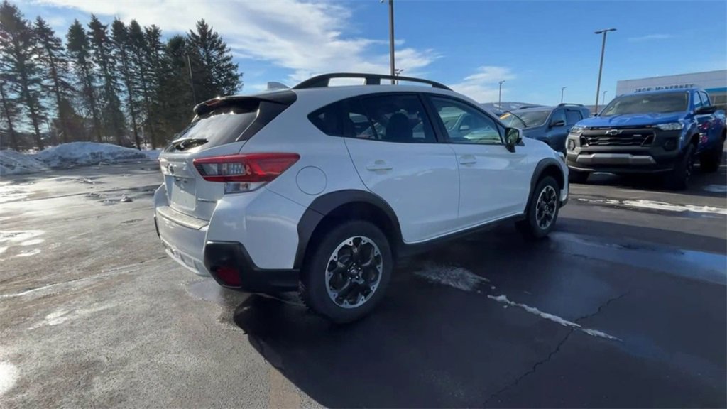 Used 2023 Subaru Crosstrek 2.0i Premium image 8