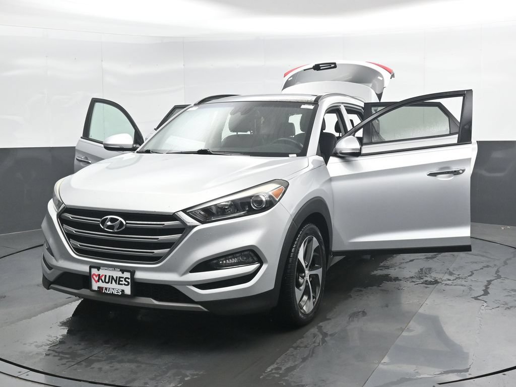 Used 2017 Hyundai Tucson Limited w/ Limited Ultimate Package 03 AWD/4WD image 49