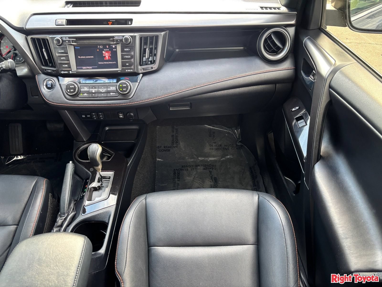 Certified 2016 Toyota RAV4 SE w/ Cargo Management Package FWD image 19
