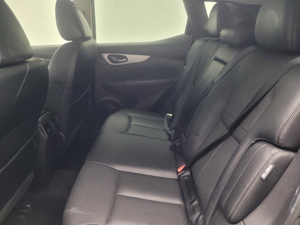 Used 2020 Nissan Rogue Sport SL FWD image 18