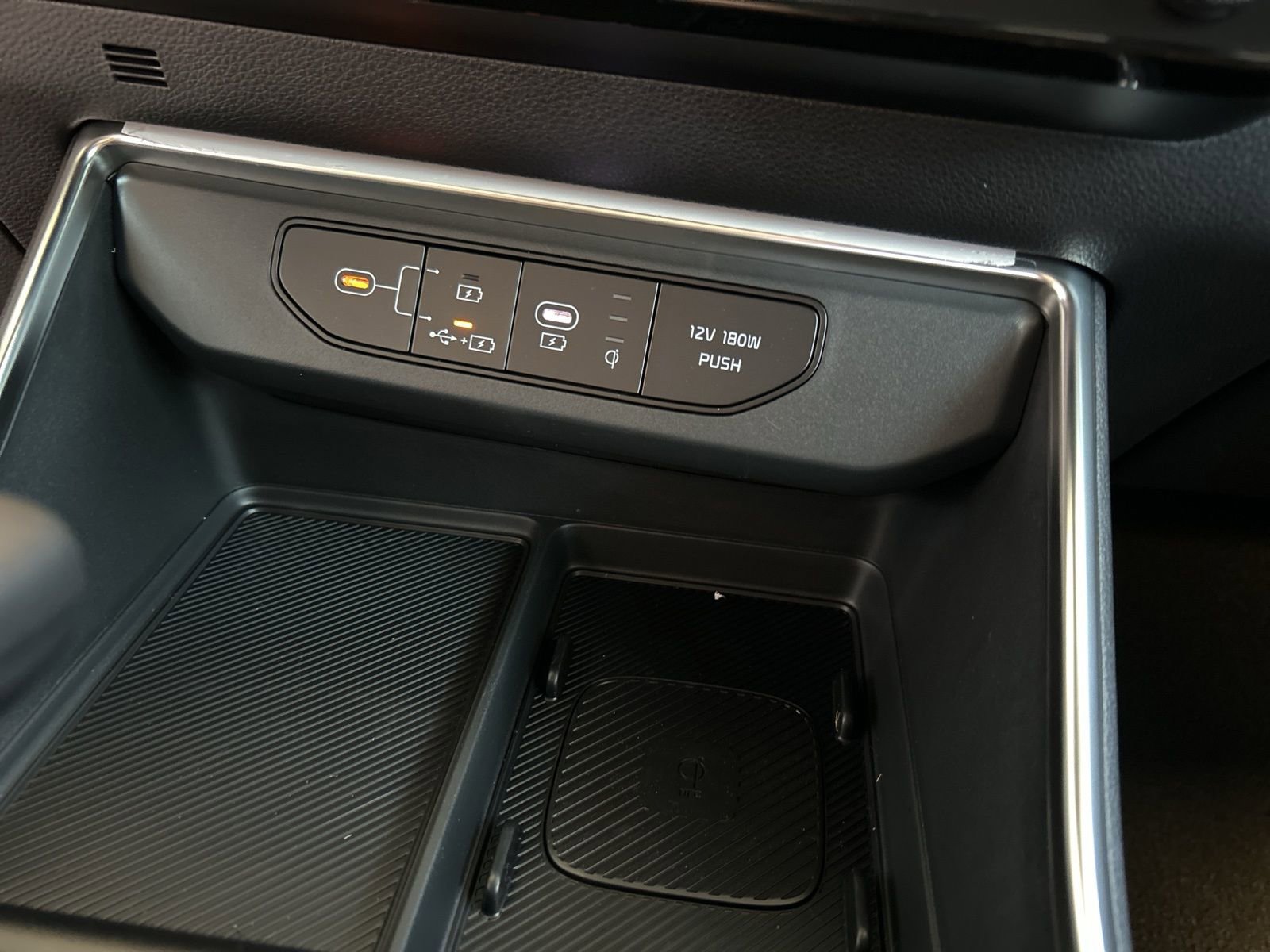 New 2026 Kia Carnival SX Prestige image 32