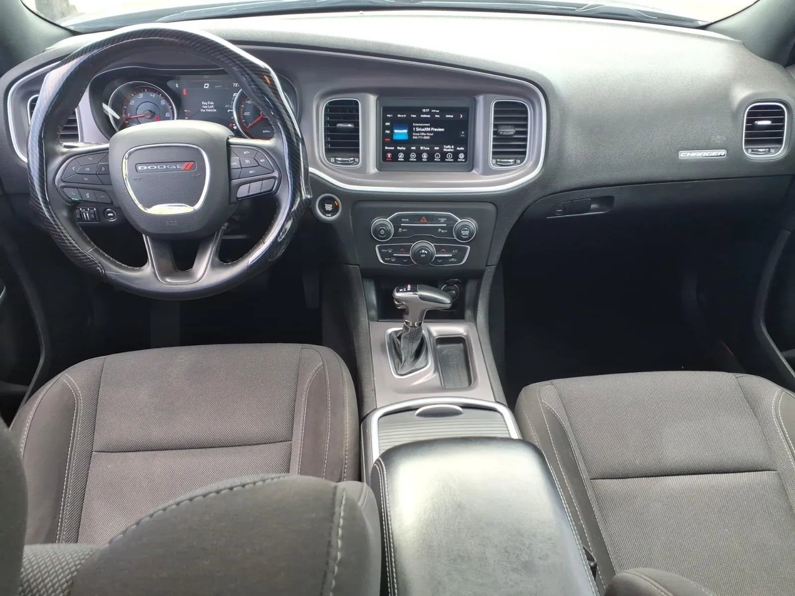 Used 2019 Dodge Charger SXT image 21