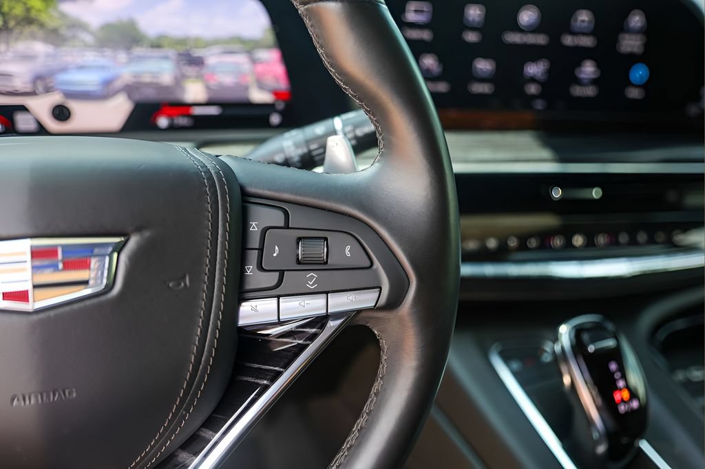Certified 2023 Cadillac Escalade V AWD/4WD image 13
