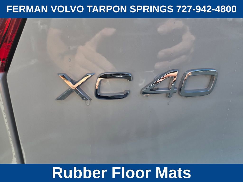 New 2026 Volvo XC40 B5 Ultra w/ Protection Package Premier AWD/4WD image 18